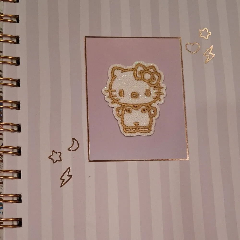 Hello Kitty Journal - Picture 2 of 2
